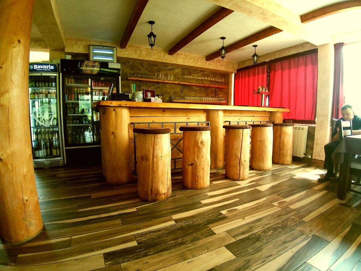 Apartmani I Restoran Sljeme Zabljak  Exterior photo