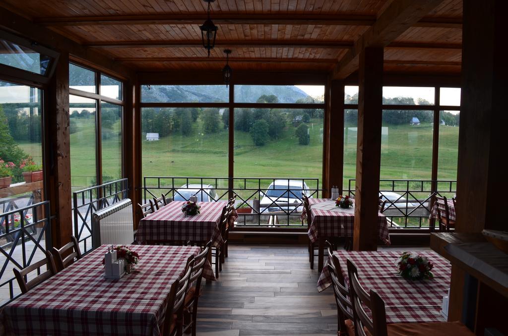 Apartmani I Restoran Sljeme Zabljak  Exterior photo