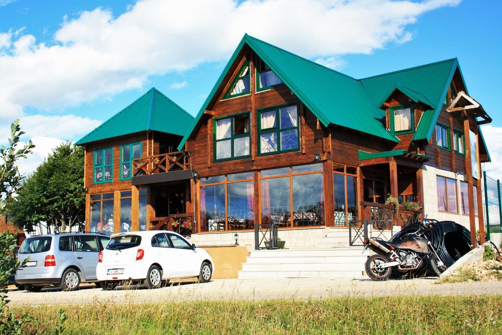 Apartmani I Restoran Sljeme Zabljak  Exterior photo