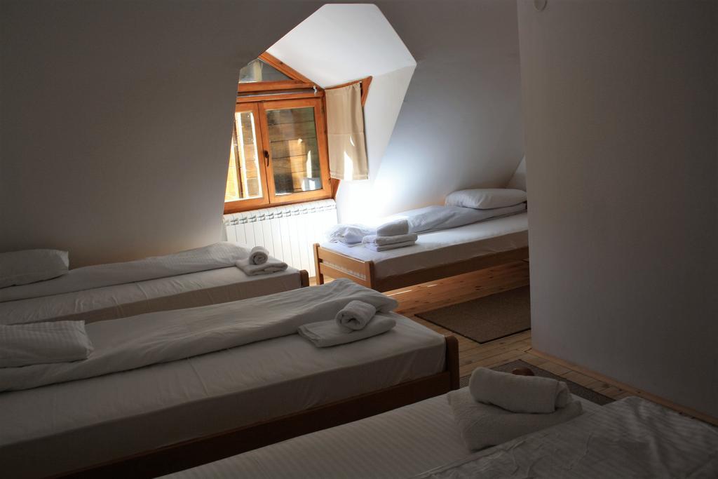 Apartmani I Restoran Sljeme Zabljak  Room photo